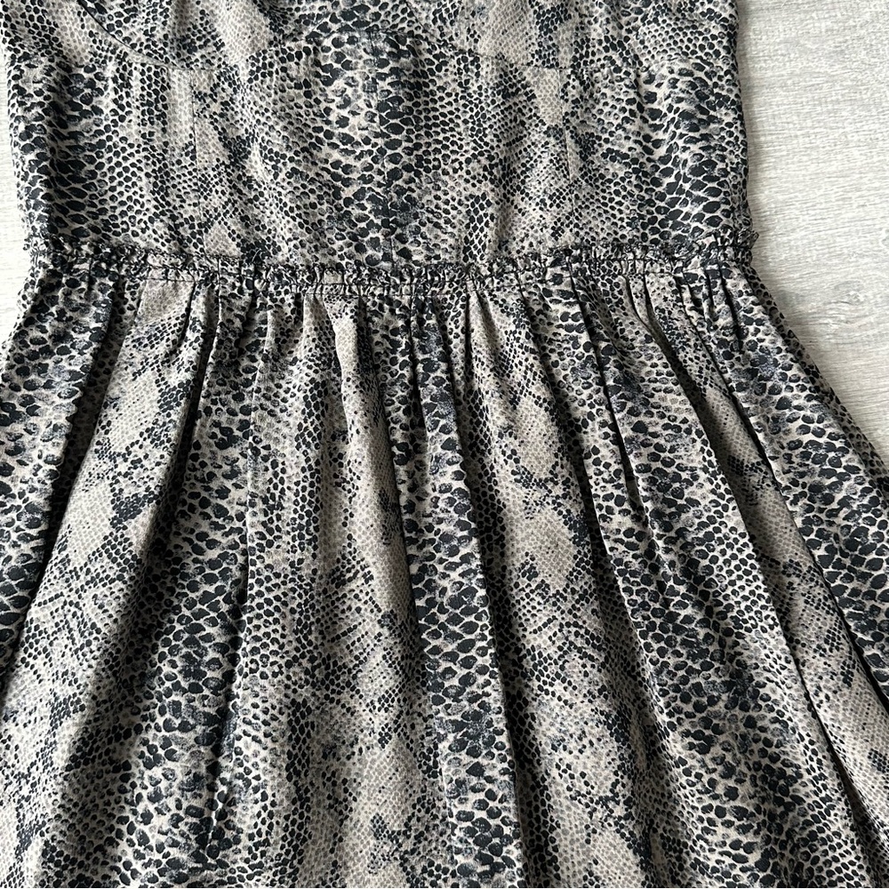 Aritzia Wilfred 100% Silk snake print fit & flare festival dress - Picture 2 of 7
